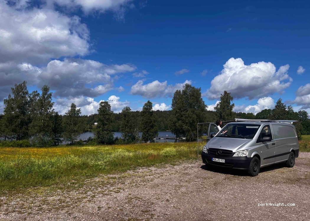 (662 96) Svanskog - Strandvägen — foto 3