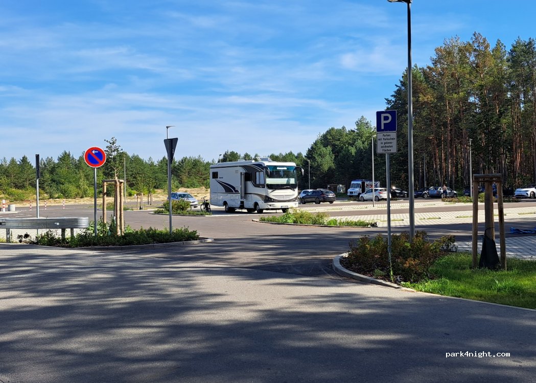 (02977) Hoyerswerda - 30 Kühnichter Straße — foto 3