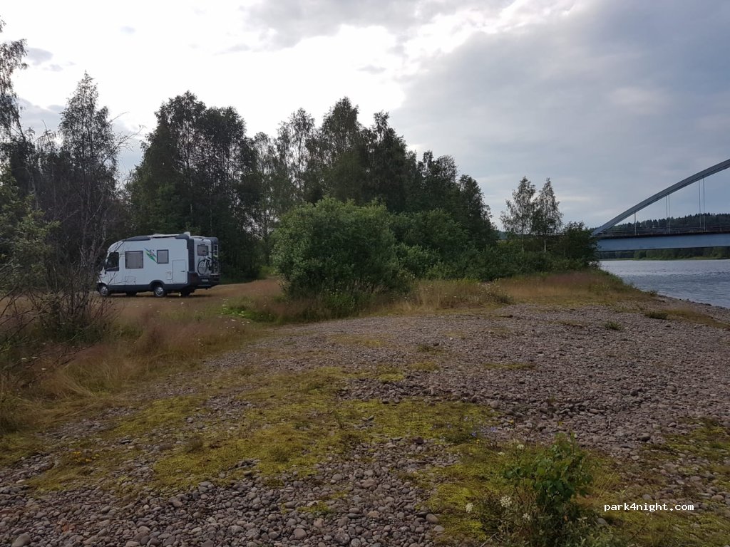 (680 60) Sysslebäck - Sundhultsmon — foto