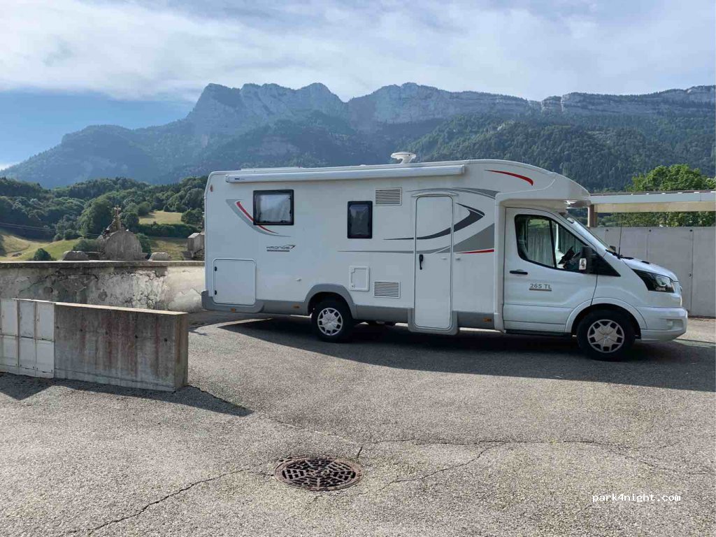 (38210) Montaud - Sur Montaud — foto