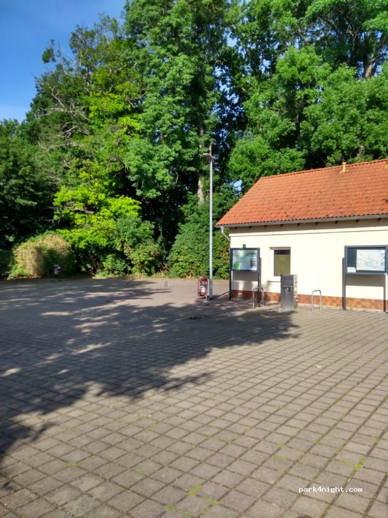 Wohnmobilstellplatz Sondershausen — foto