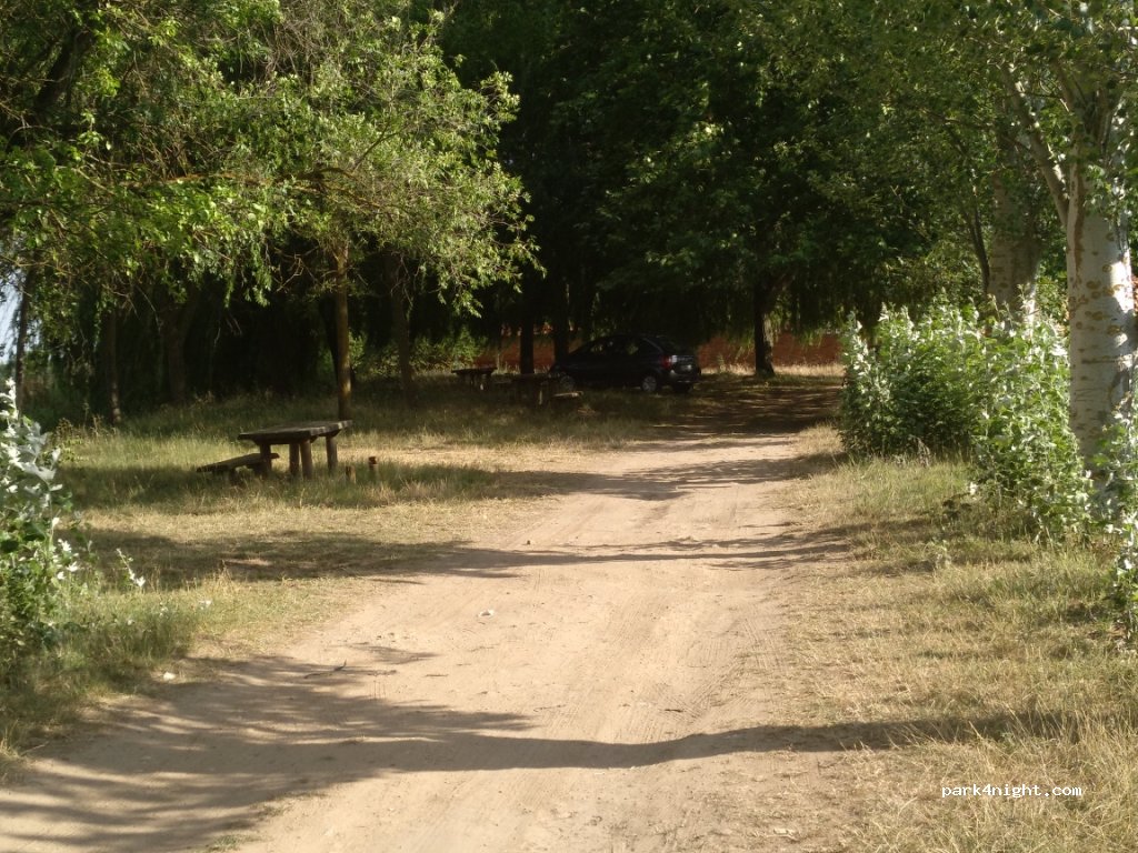 (24280) Benavides de Órbigo - 8 Calle Magisterio Nacional — foto