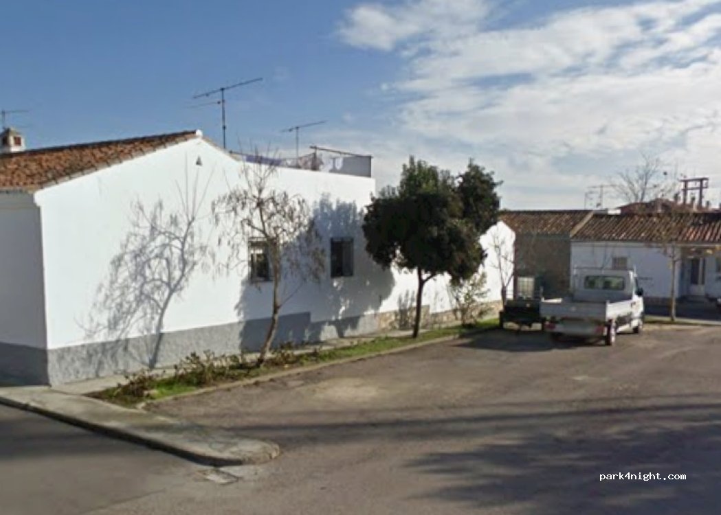 (10200) Trujillo - 3 Travesía Ramón y Cajal — foto