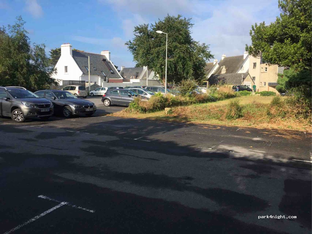 (29680) Roscoff - 9B Rue Victor Hugo — foto