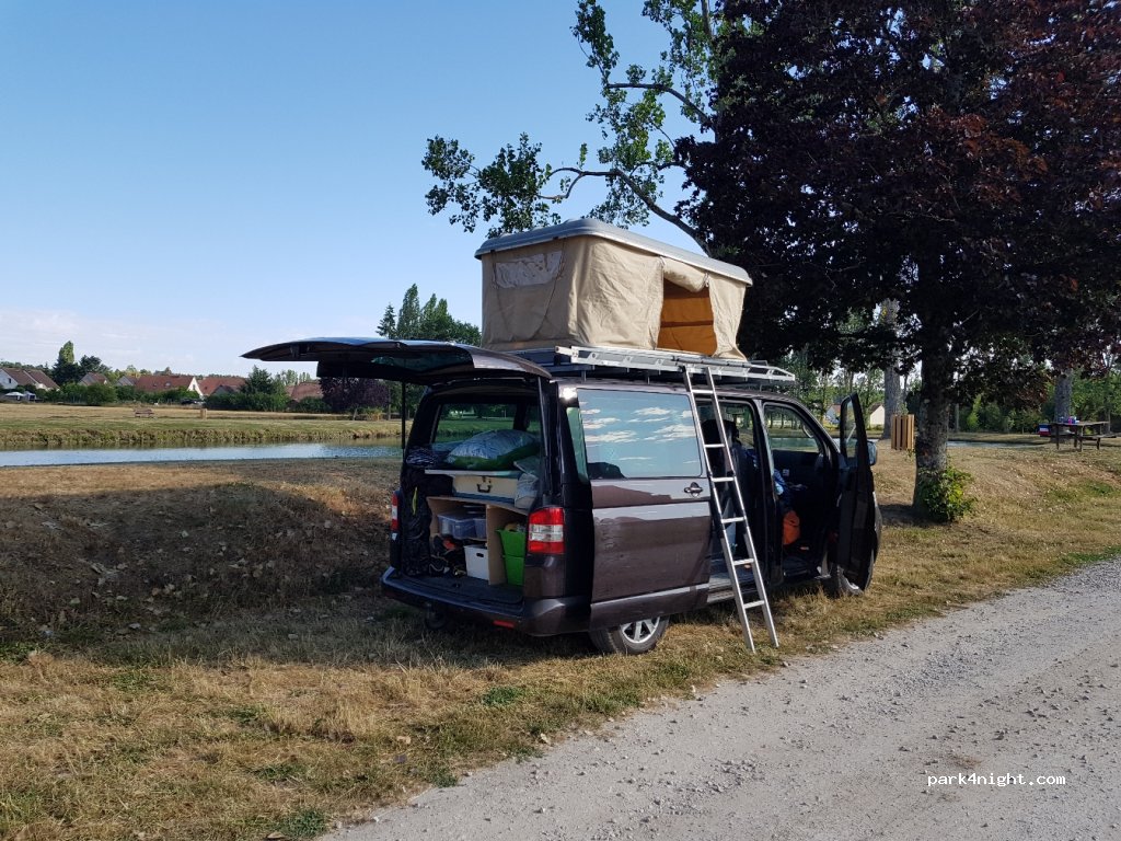 (41220) Dhuizon - 28 Rue du Bourg Neuf — foto
