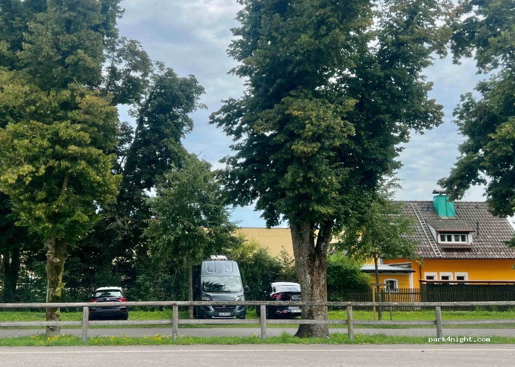 (83317) Teisendorf - 5 Lindenallee — foto 2