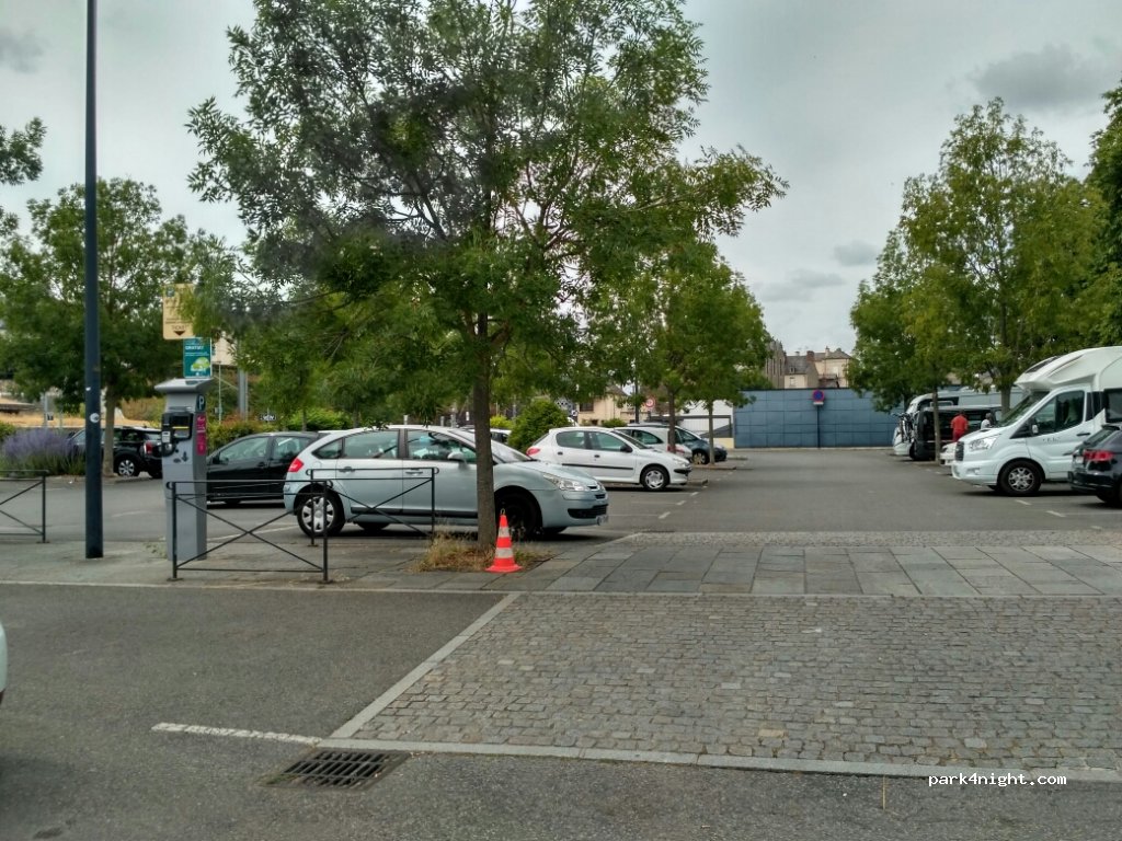 (35500) Vitré - 1 Rue du Bourg aux Moines — foto 2