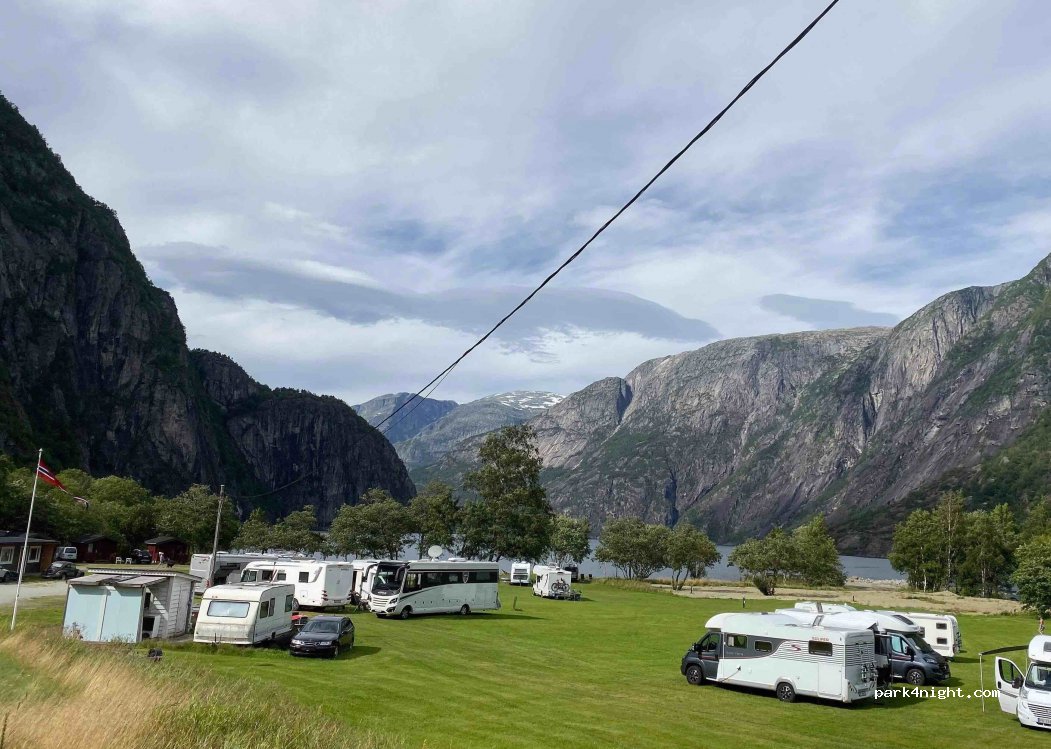Myklatun Camping — foto