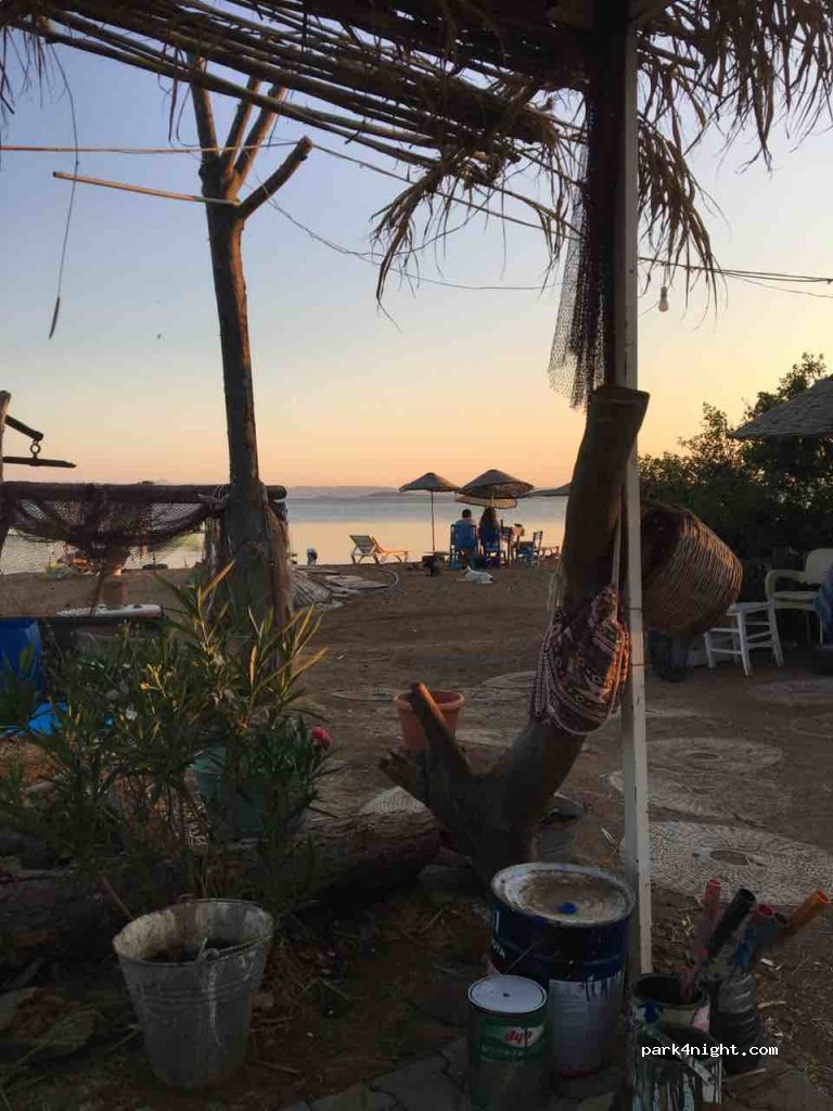 (10405) Ayvalık/Balıkesir - Unnamed Road — foto 3