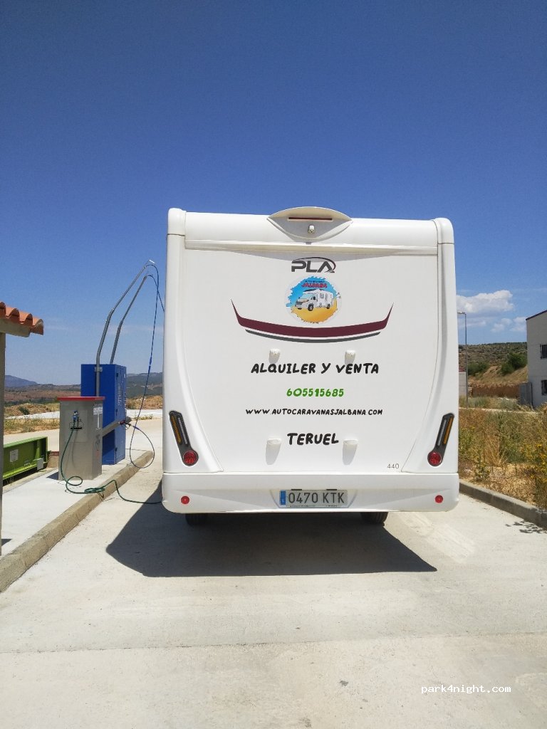 (46140) Ademuz - 692 Plaça Poligono 16-RS — foto