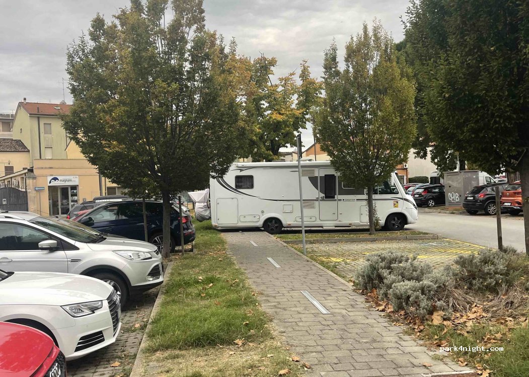 (47039) Savignano sul Rubicone - 9 Via Nazario Sauro — foto