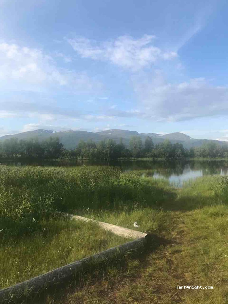 (920 64) Tärnaby - Blå vägen — foto