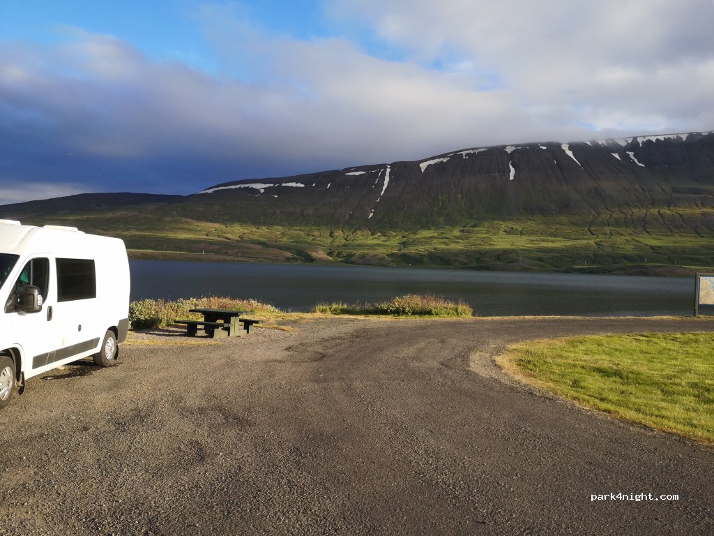 () Ljosavatn - Þjóðvegur — foto
