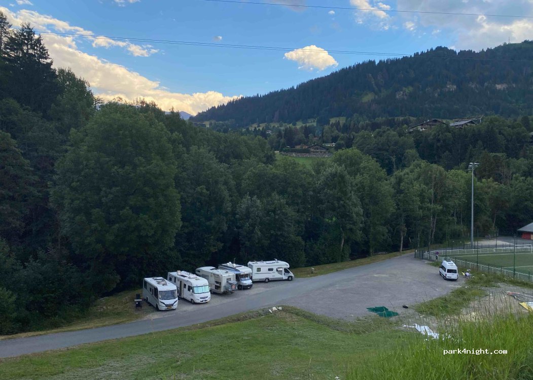 (74120) Megève - 3015 Route nationale — foto 3