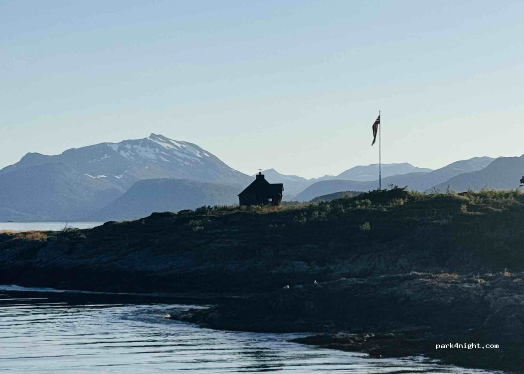 SKATVIK CAMPING — foto 5