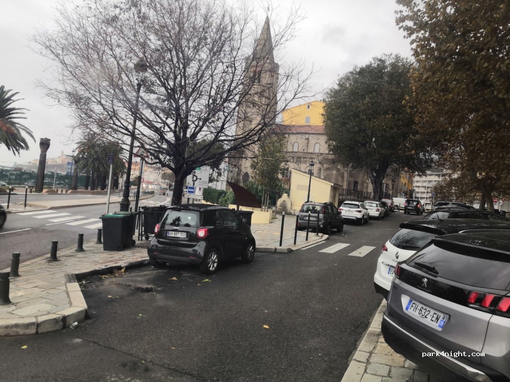 (20200) Bastia - 3 Rue du Chanoine Leschi — foto 3