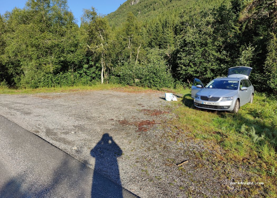 (6391) Tresfjord - Unnamed Road — foto 2