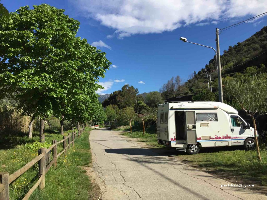 (18035) DolceAcqua - 53 Via Roma — foto