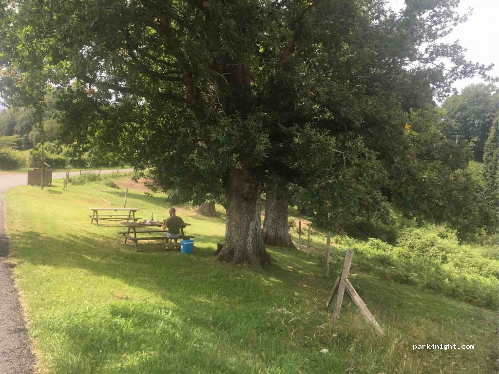 (65200) Astugue - 24 Rue du Pic du Midi — foto 2