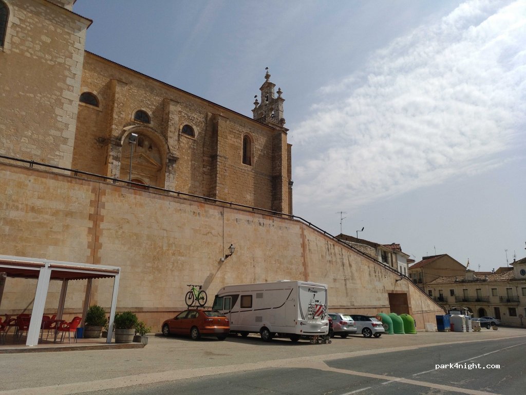 (42320) Langa de Duero - 15 Calle Real — foto