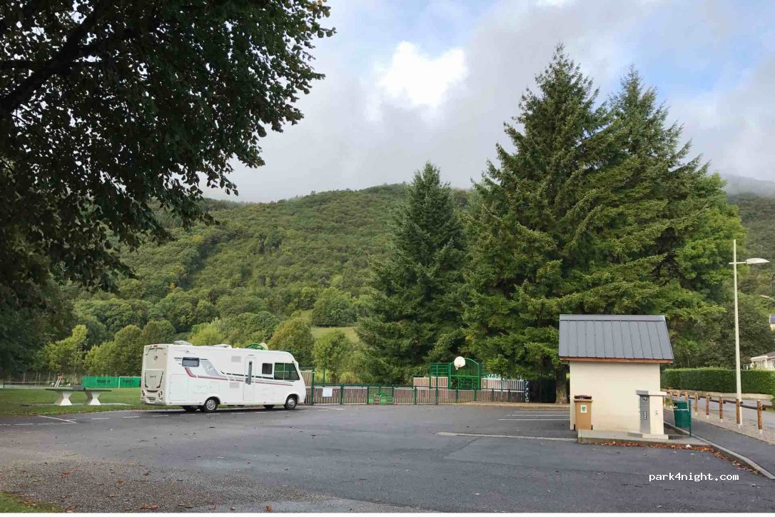 (01420) Chanay - Allée d'Izernore — foto