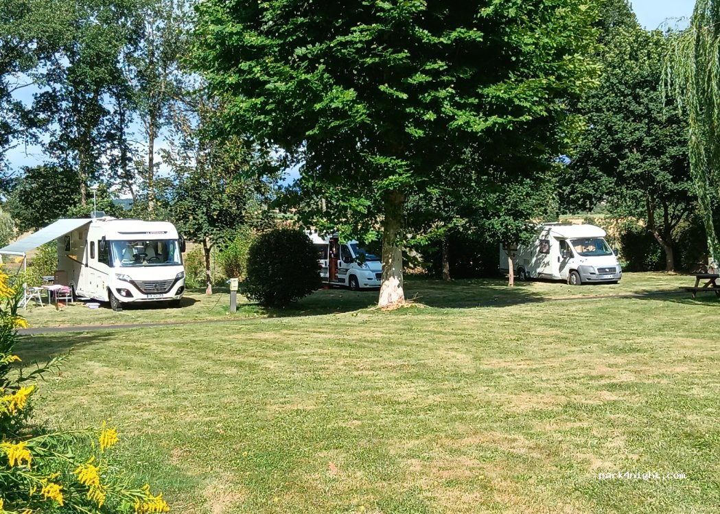 Camping ô bord de l'eau — foto 3