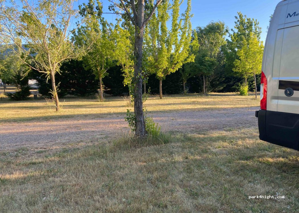 Camping Entrerrobles — foto
