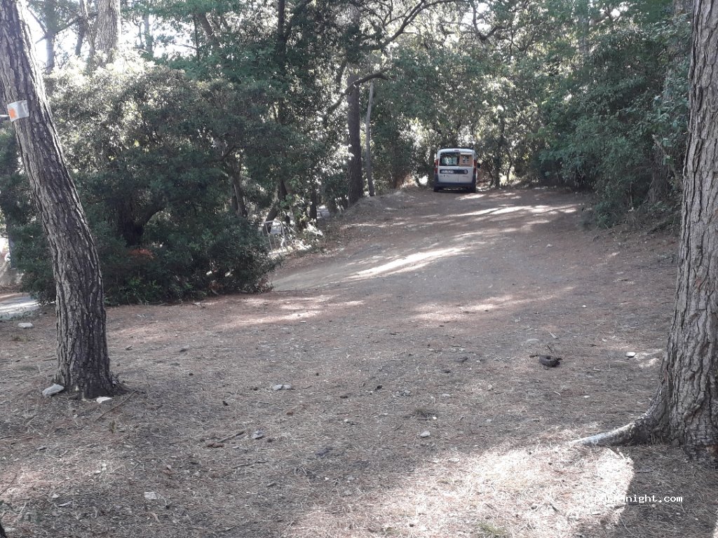 (83140) Six-Fours-les-Plages - 846 Chemin de la Leque — foto