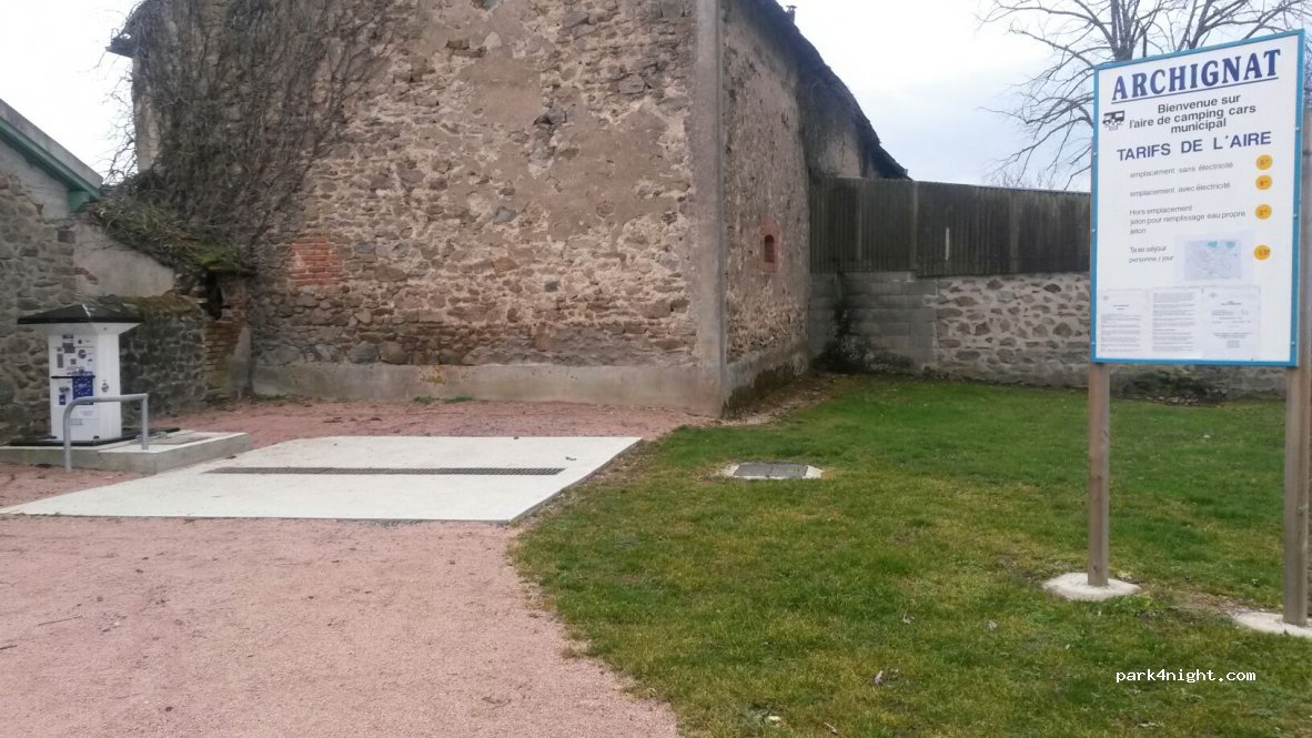 (03380) Archignat - Rue des Chalets — foto 2