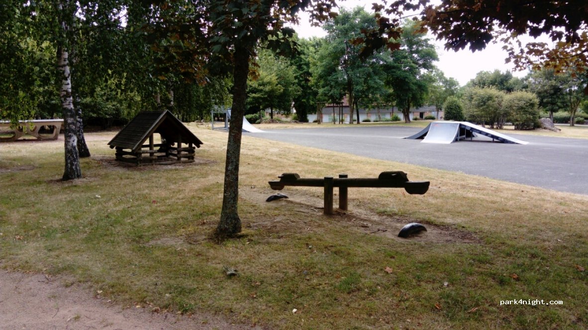 (03380) Archignat - Rue des Chalets — foto 3