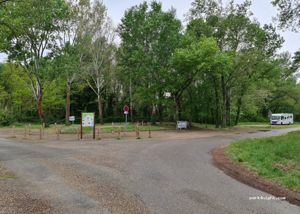 (07400) Meysse - Chemin de Lauve Blanc — foto 3