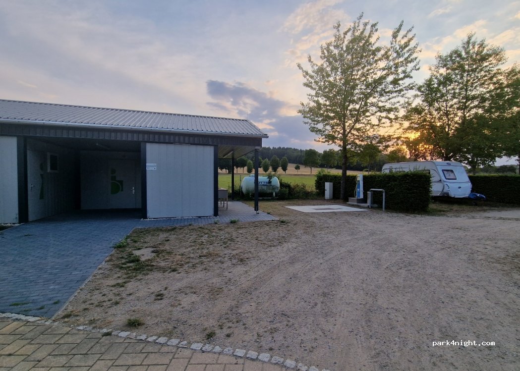 Stellplatz Camping — foto 2