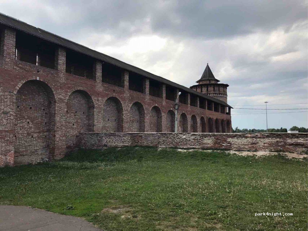 U Kremlya — foto 3