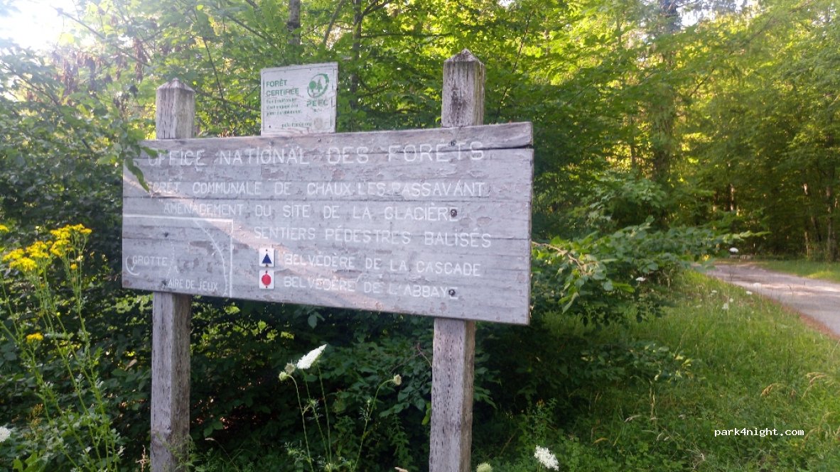 (25530) Chaux-lès-Passavant - 2 Bois de la Glacière — foto 2