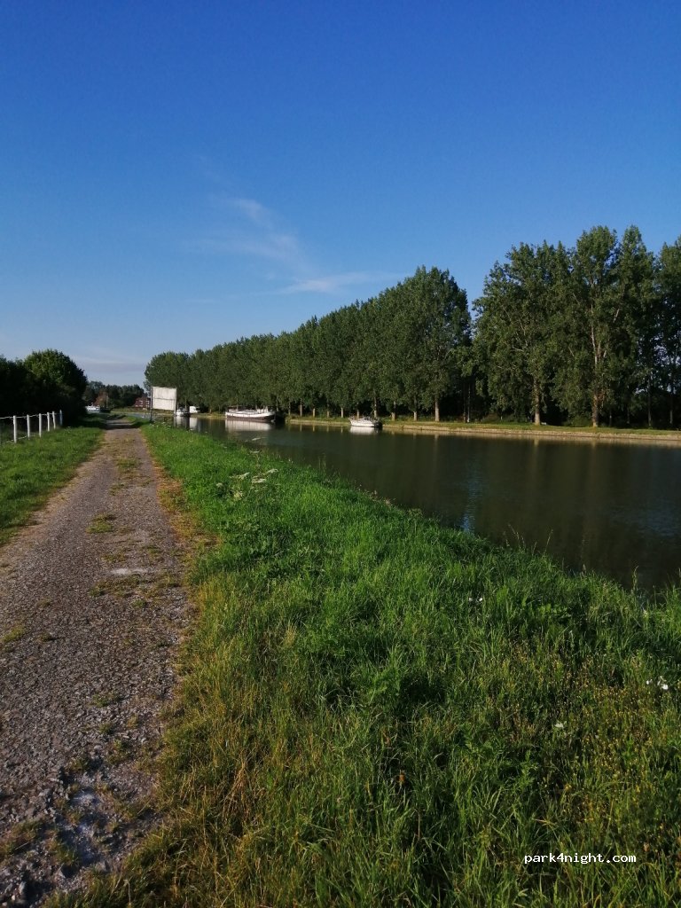 (59143) Holque - Rue de l'Aa — foto 3