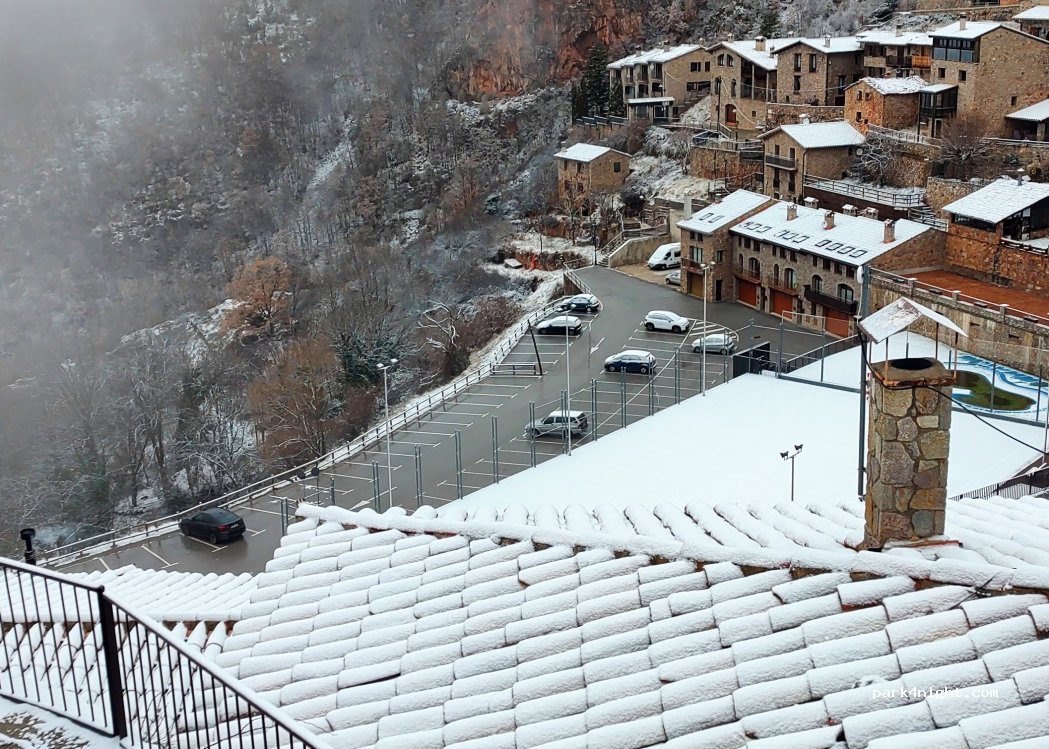 (08696) Castellar de n'Hug - — foto 4