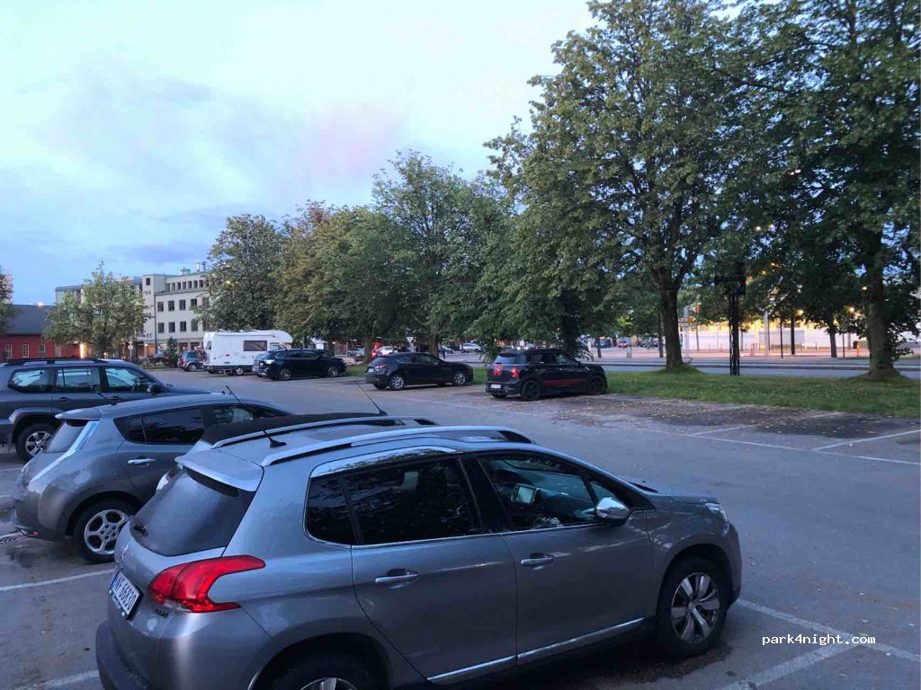(3210) Sandefjord - Jernbanealleen 11 — foto