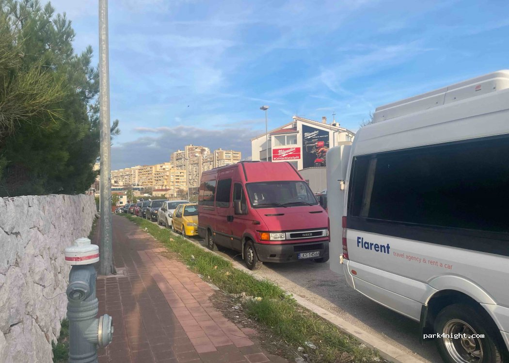 (21000) Split - 10 Put Iza Nove Bolnice — foto