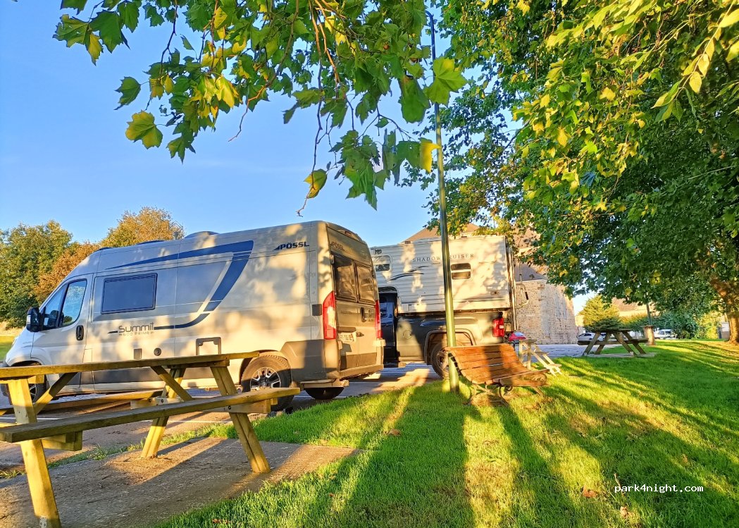 (61320) Carrouges - 10bis Avenue du Mal Leclerc — foto 4