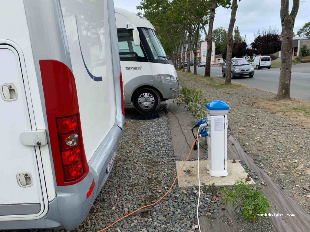 Aire de Châteaubriand — foto 3
