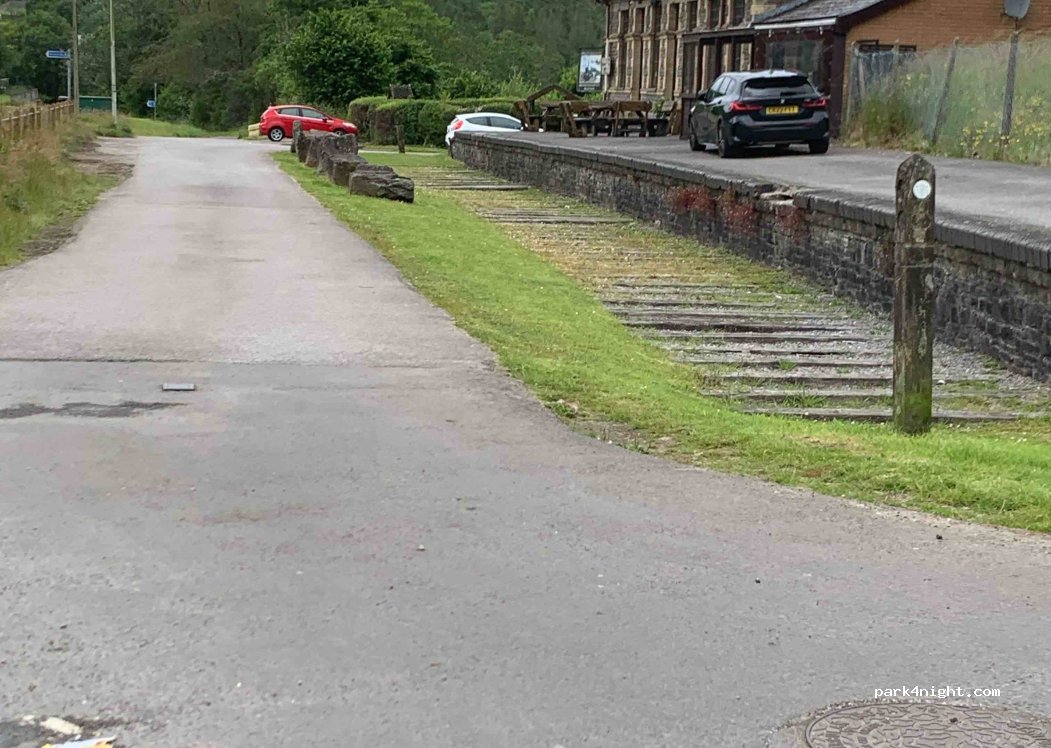 (SA13 3HY) Cymmer - NCN887 — foto 3