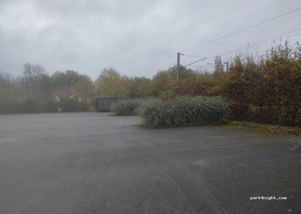 (52190) Villegusien-le-Lac - 11 Rue de la Gare — foto 3