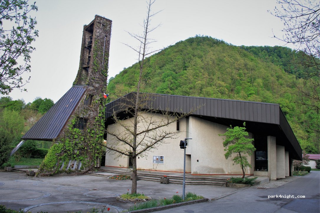 (8281) Senovo - 84 Titova cesta — foto 3