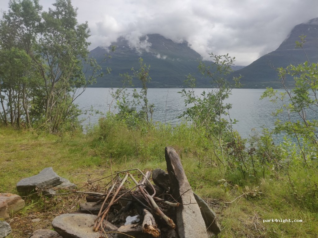 (9046) Oteren - Primær Fylkesveg 868 — foto