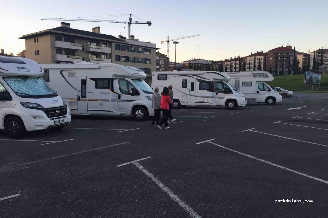 (48340) Amorebieta-Etxano - 11 Jauregibarria Auzoa — foto 3