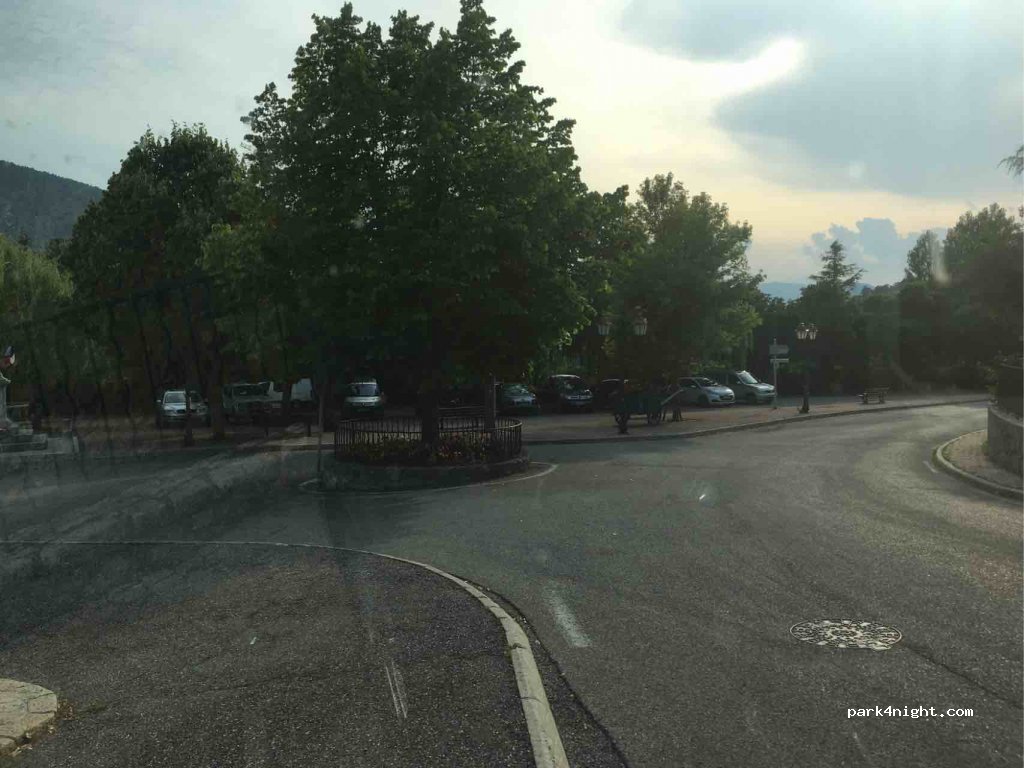(06850) Briançonnet - 2 Route Départementale — foto 2