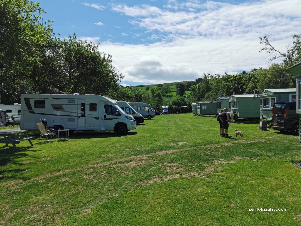 Orchard Caravan & Camping Park — foto 2