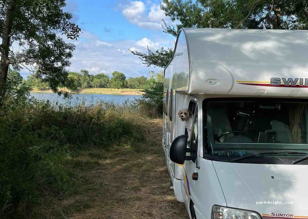 (49400) Saumur - Chemin de la Petite Monnie — foto 4