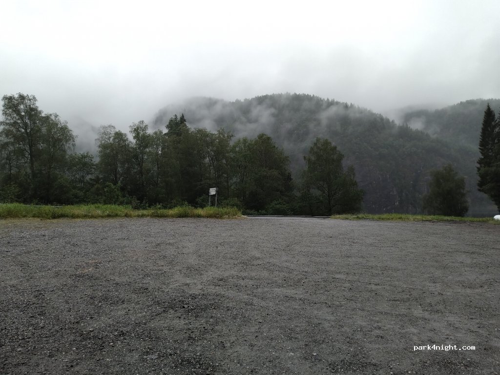 (4237) Suldalsosen - Riksveg 13 — foto 2
