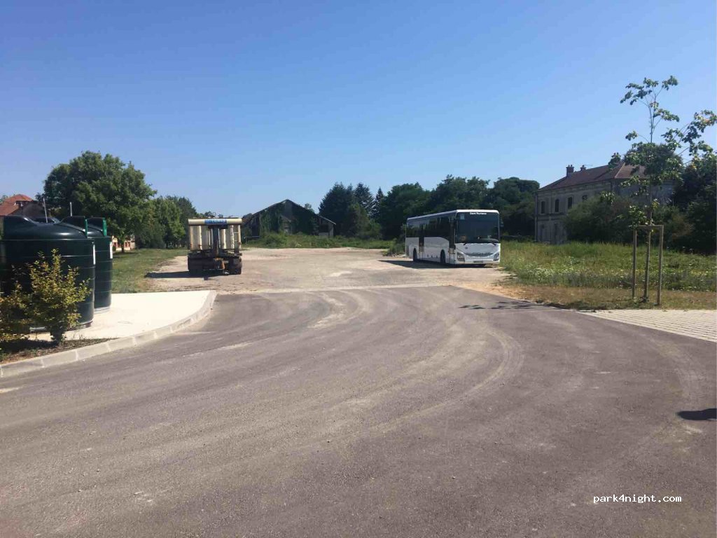 (70110) Villersexel - Rue des Vosges — foto 2